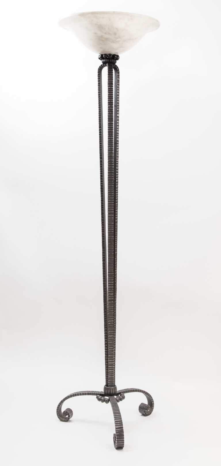 Art deco lamp